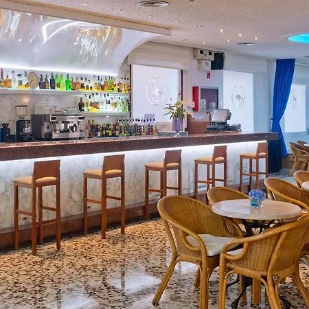 Hotel Ght Balmes, Hotel-aparthotel&splash 3*
