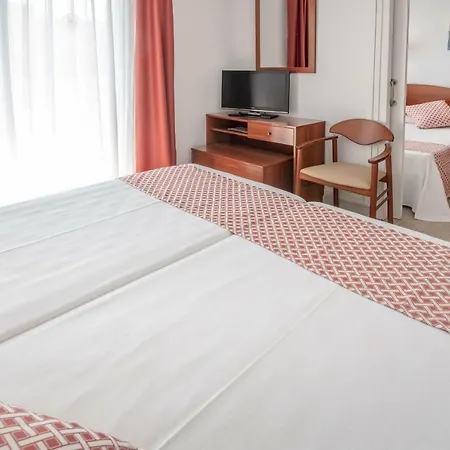 Ght Balmes, Hotel-aparthotel&splash Hotell Calella