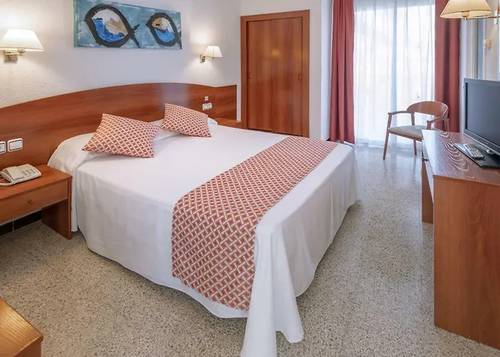 فندق Ght Balmes, Hotel-aparthotel&splash كاليليا